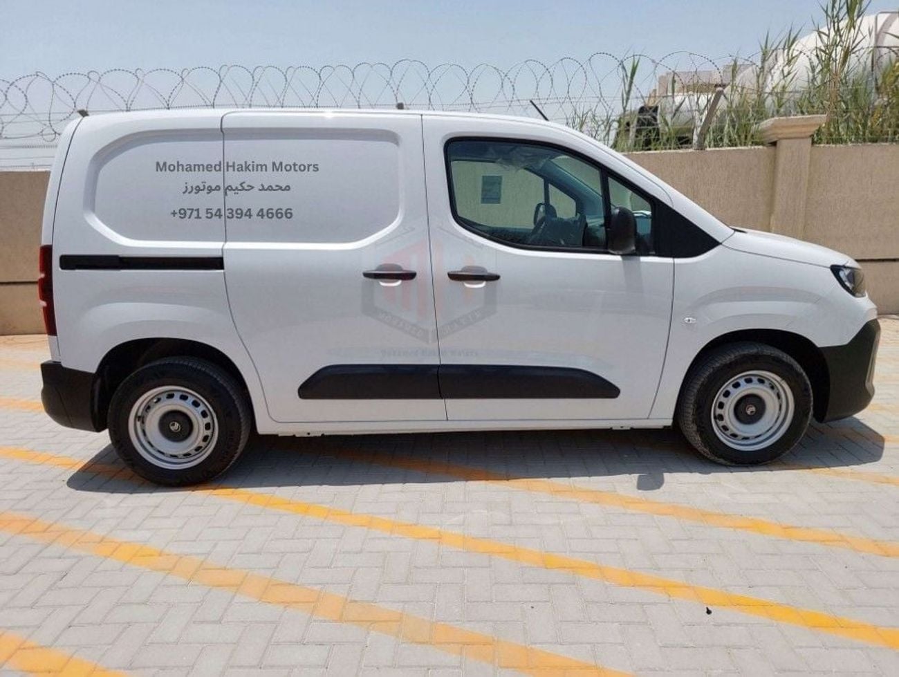 Citroen Berlingo Citroën Berlingo 650 kg 1.6L – 1.6L Minivan (FWD, 4 Doors)