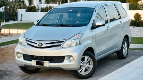 تويوتا أفانزا AED 780 PM | TOYOTA AVANZA SE 1.5L V4 RWD | 7 SEATER | 0% DP | ORIGNAL PAINT | WELL MAINTAINED