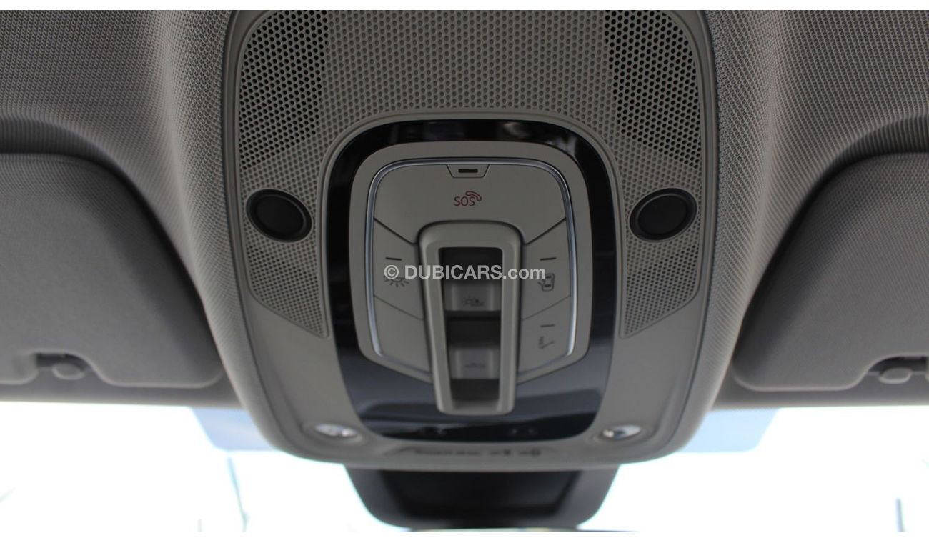 أودي Q8 AUDI Q8 4.0L 55 TFSI QUATTRO