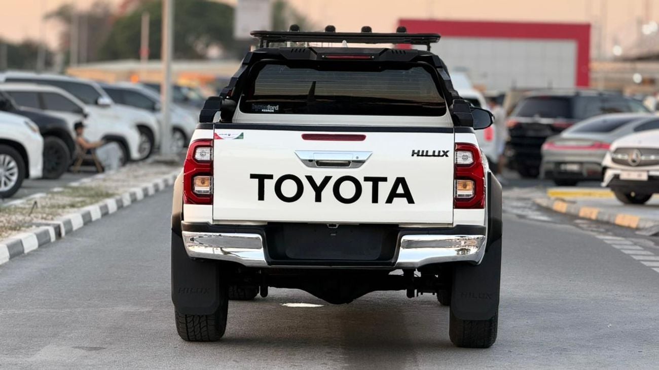 Toyota Hilux 2022 | 2.8L DIESEL | AT | RHD | GR BODY KIT INSTALLED | ROOF CARRIER WITH LED LIGHTS BAR |  ROOF MOU
