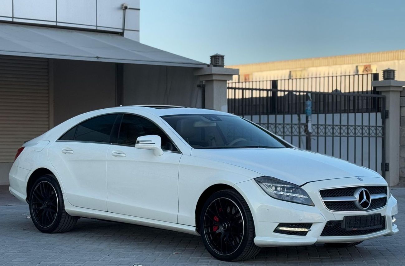 Mercedes-Benz CLS 500 Std 4.7L
