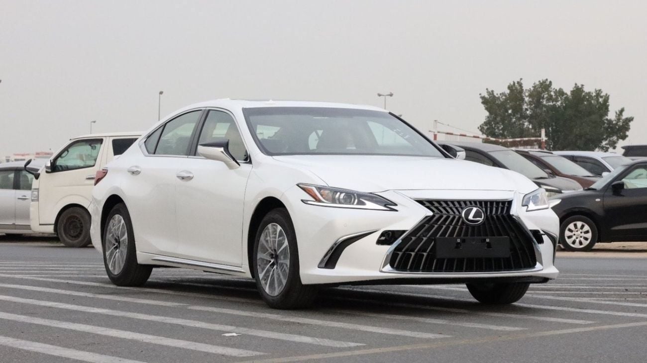 لكزس ES300h PLATINUM