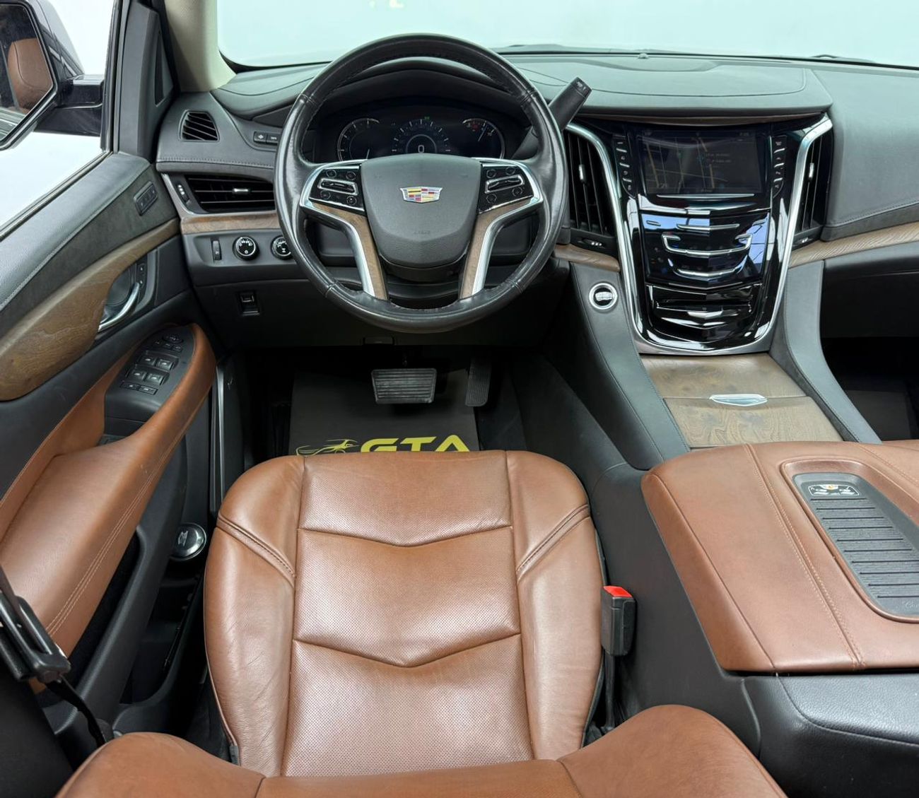 كاديلاك إسكالاد 2019 Cadillac Escalade ESV, 1 Year Warranty Unlimited, Cadillac Full Service History, GCC