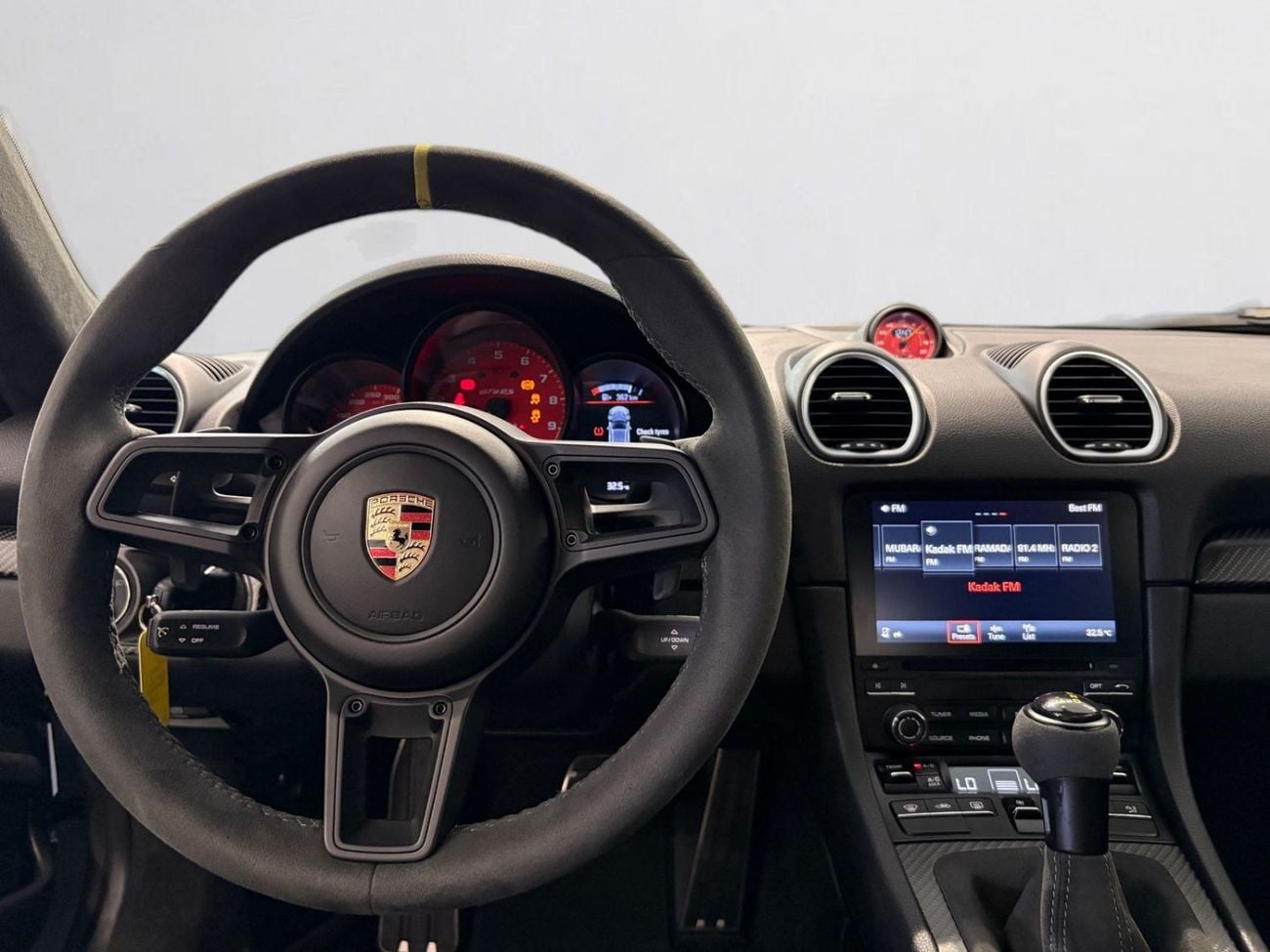 Porsche 718 Cayman AED 11,180 P.M | 0% DOWN PAYMENT | PORSCHE 718 CAYMAN GT4 RS | 4.0L NATURALLY ASPIRATED | 2023 | GCC