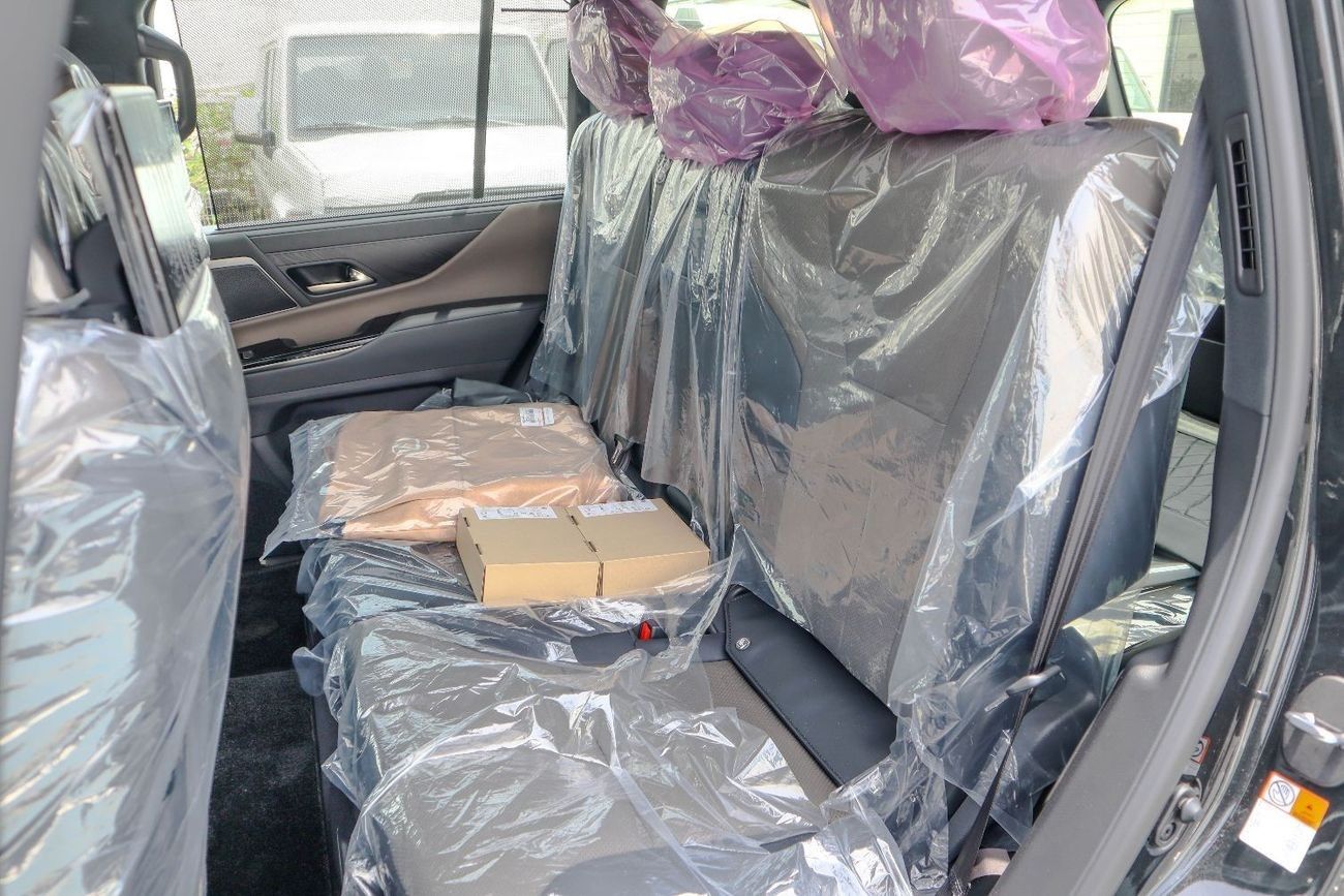 لكزس LX 600 2025 Lexus LX600 (VJA310) 3.5L SUV 4WD (Black Color) with Off-Road Package: