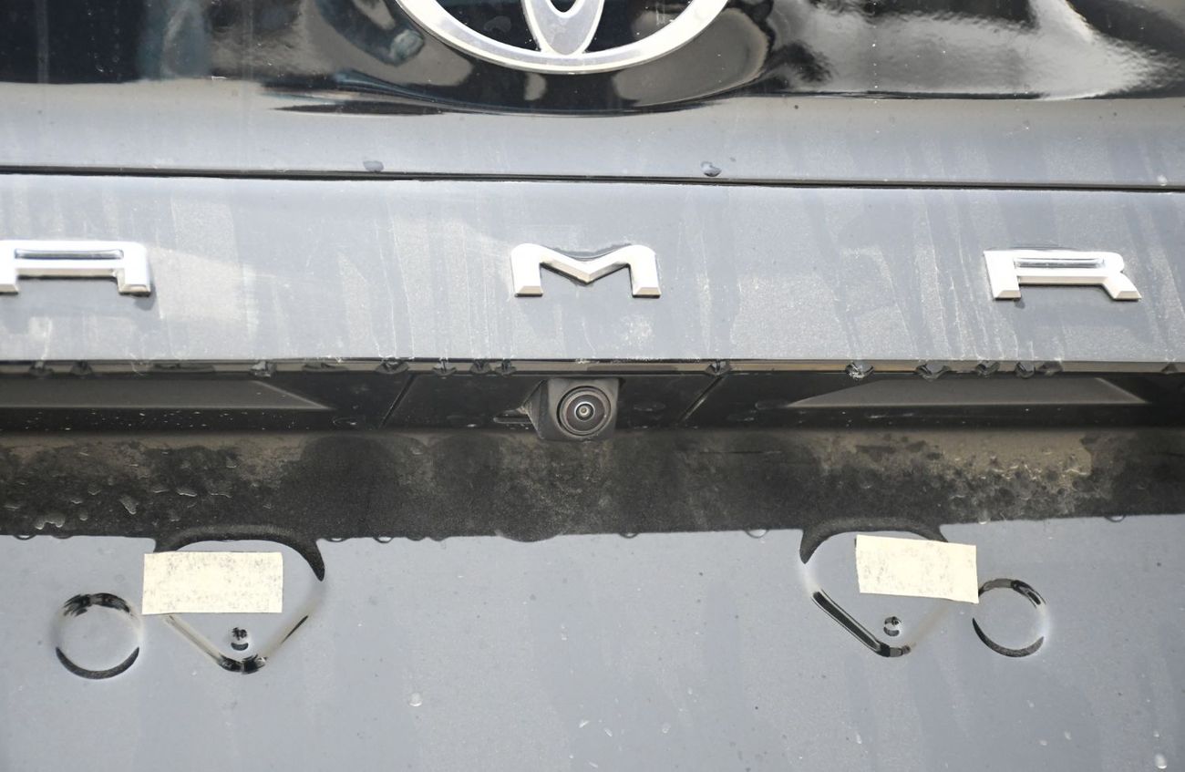 Toyota Camry 2.5L GLE Petrol GCC Black inside Black