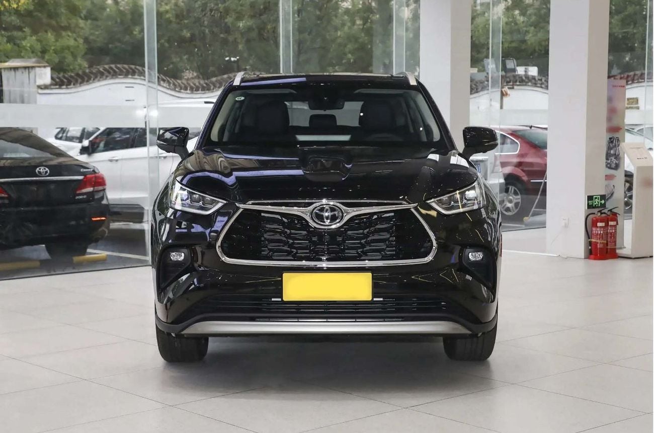 Toyota Highlander ,4WD, JBL, PANORAMIC ROOF, CHINESE SPECS - MODEL 2026