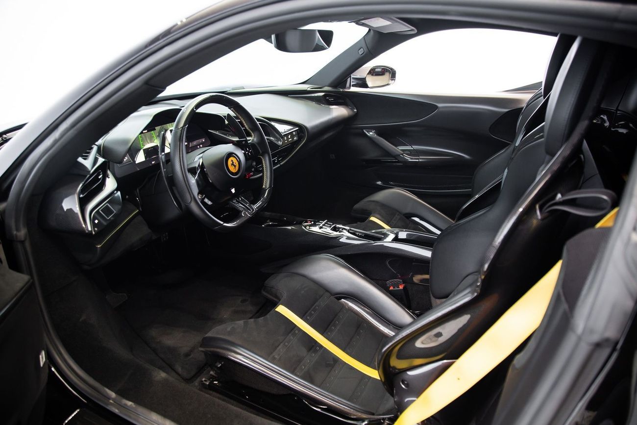 فيراري SF90 ستراديل Std