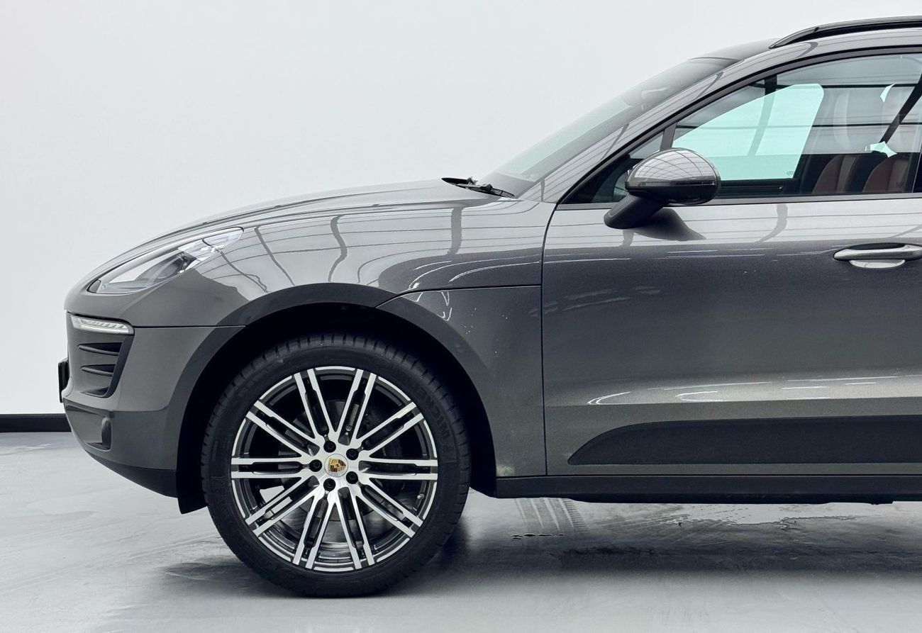 Porsche Macan Std 2.0L (252 HP) 2018 Porsche Macan, 2026 Porsche Warranty, Full Porsche Service History, Full Opti