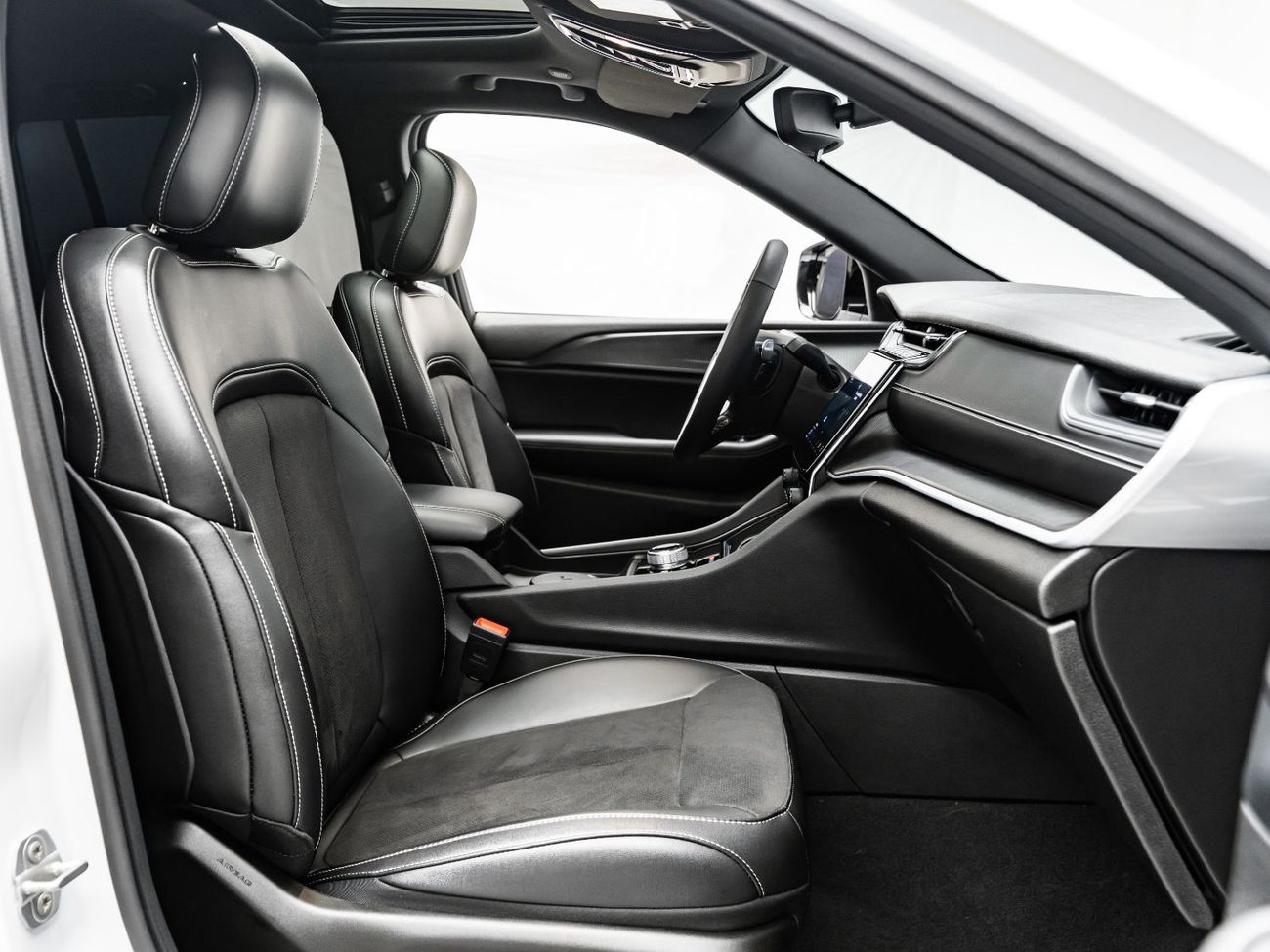 جيب جراند شيروكي Altitude 3.6L