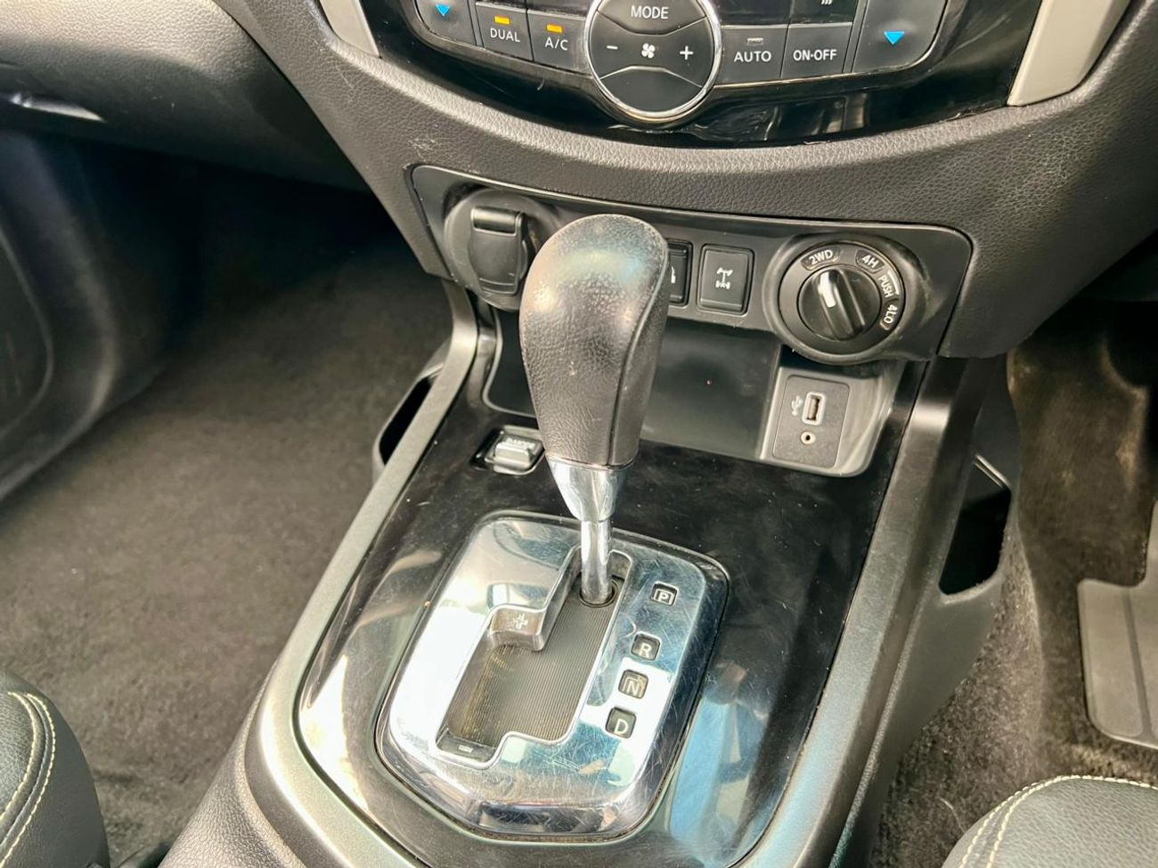 نيسان نافارا The Nissan Navara is a versatile mid-size pickup truck known for blending rugged off-road capability