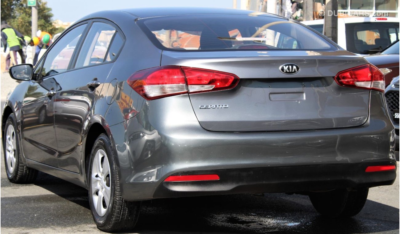 Kia Cerato Kia Cerato 2017, GCC, in excellent condition, without accidents, very clean from inside and outside