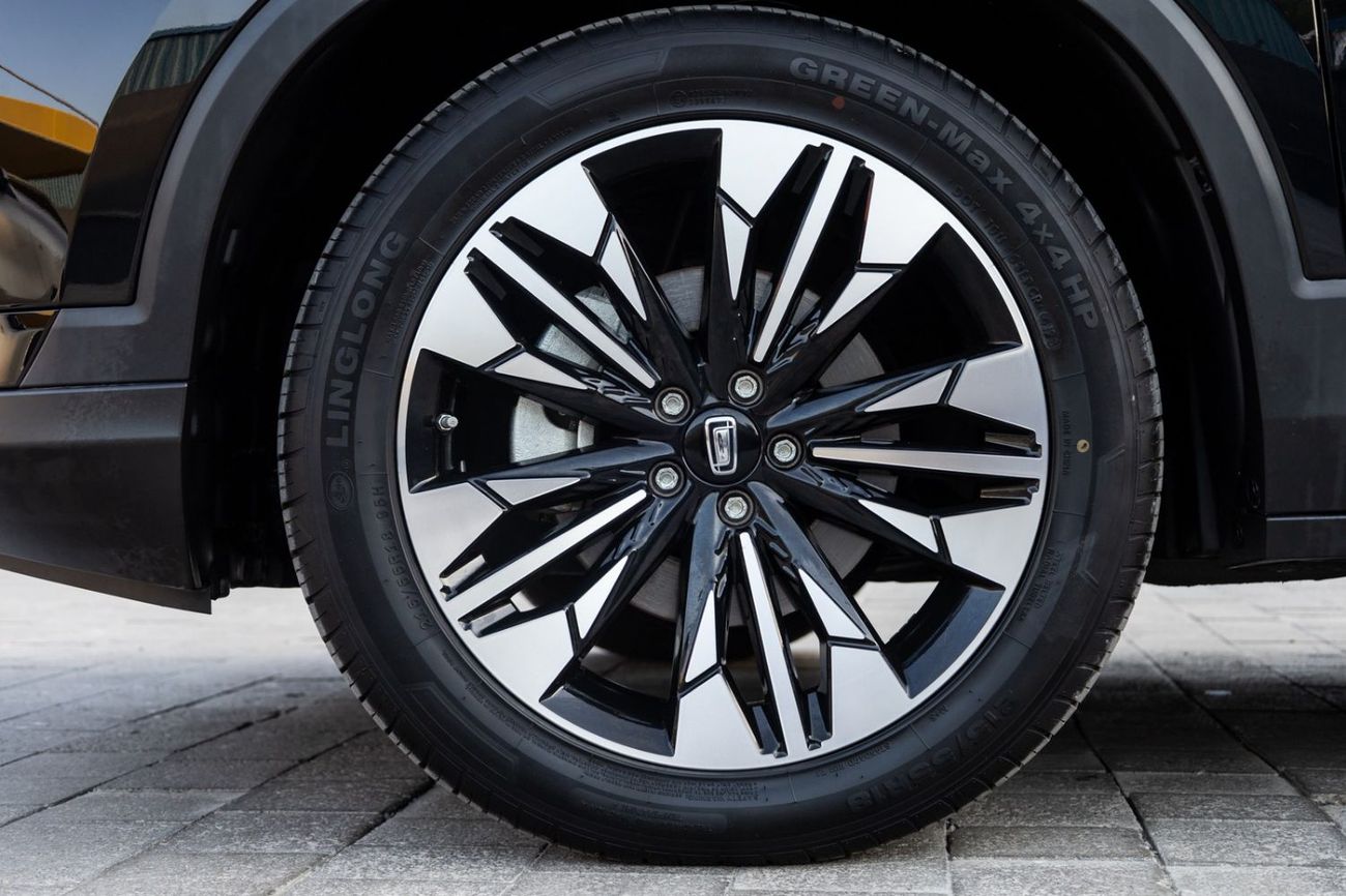 Bestune T77 PREMIUM Bestune T77 Luxury 2024 2024 GCC | Agency Warranty | Service Contract for 858.00 AED monthly