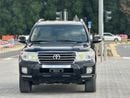 Toyota Land Cruiser GXR 4.0L (271 HP) 4WD MODEL 2015 GCC CAR PERFECT CONDITION INSIDE AND OUTSIDE FULL OPTION SUN ROOF