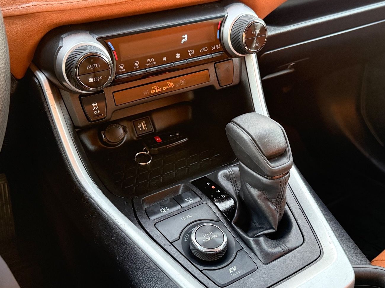 Toyota RAV4 2024 TOYOTA RAV4 WOODLAND HYBRID 4x4 IMPORTED FROM USA