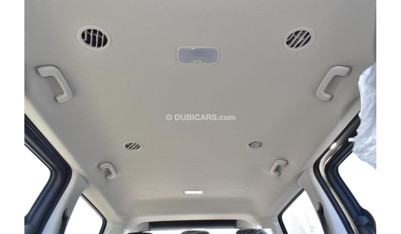 New Hyundai Staria 2.2L CRDI 9 Seat FWD Manual Transmission 2022 for