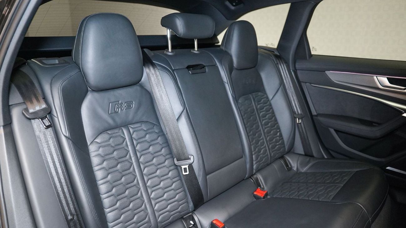 Audi RS6 Avant TFSI quattro 4.0L Maxton Design | AED 6303 PM | 2 Years Warranty