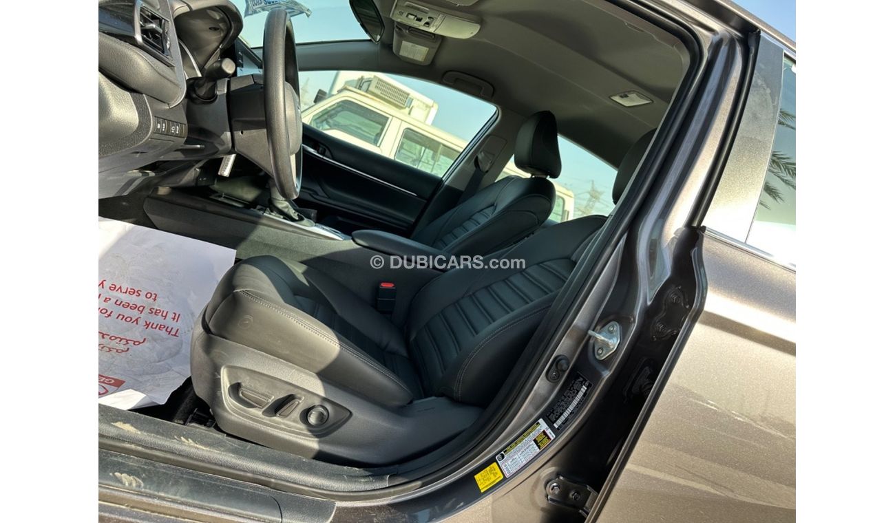 Toyota Camry 2022 Toyota Camry LE