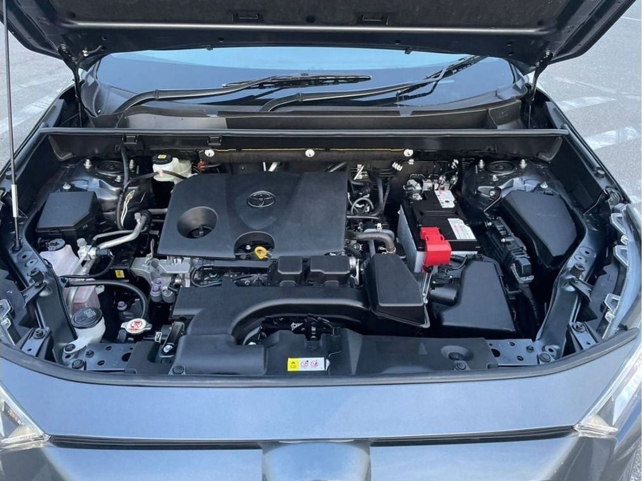 Toyota RAV4 2022 Toyota Rav4 Right Hand Drive  2.0L V4 - MidOption - 26,600 Km