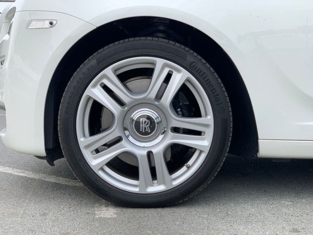 رولز رويس جوست EWB 6.6L GCC SPEC NEAT AND CLEAN