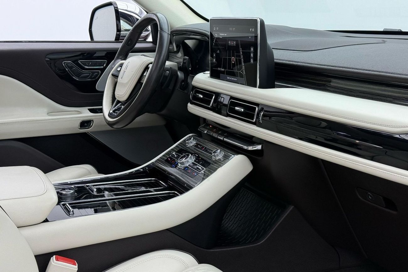 Lincoln Aviator Presidential 3.0L 2021 Lincoln Aviator Presidential, 2026 Warranty + Service Pack, 7 Seater, Low Km,