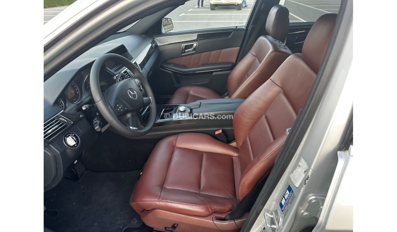 مرسيدس بنز E300 موديل 2010 خليجي حاله ممتازه من الداخل والخارج