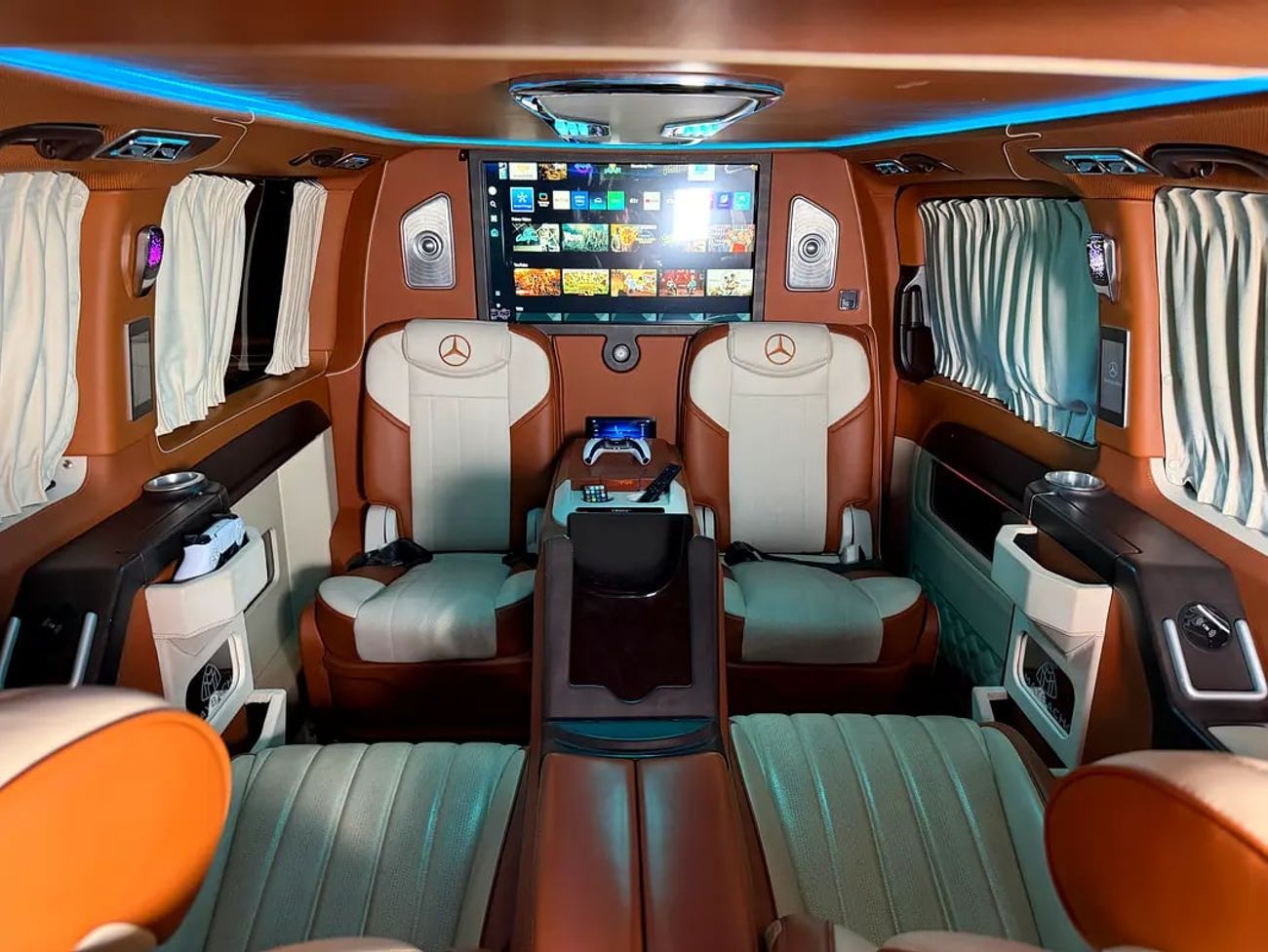 مرسيدس بنز V 250 V 250 VIP Luxury Passenger Van