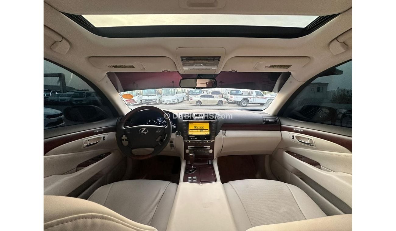 لكزس LS 460