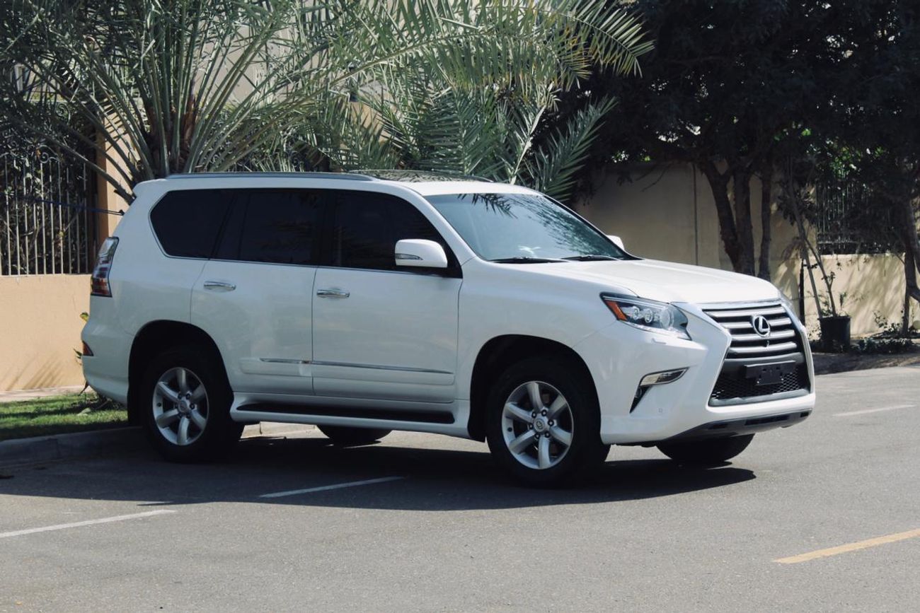 Lexus GX460 The 2014 Lexus GX 460 is a luxurious, body-on-frame mid-size SUV featuring a 301-hp 4.6-liter V8, st
