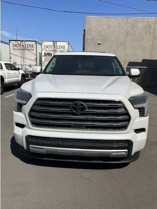 Toyota Sequoia HYBRID (NON GCC) LTD