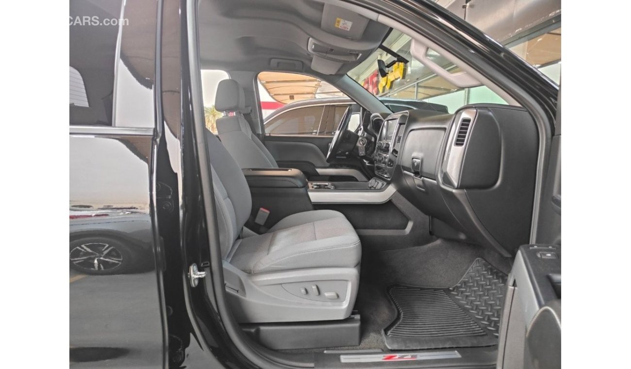 Chevrolet Silverado AED 1,400 P.M | 2018 CHEVROLET SILVERADO  LT Z71 OFF-ROAD V8 5.3L  355 HP  | GCC | FULL SERVICE HIST