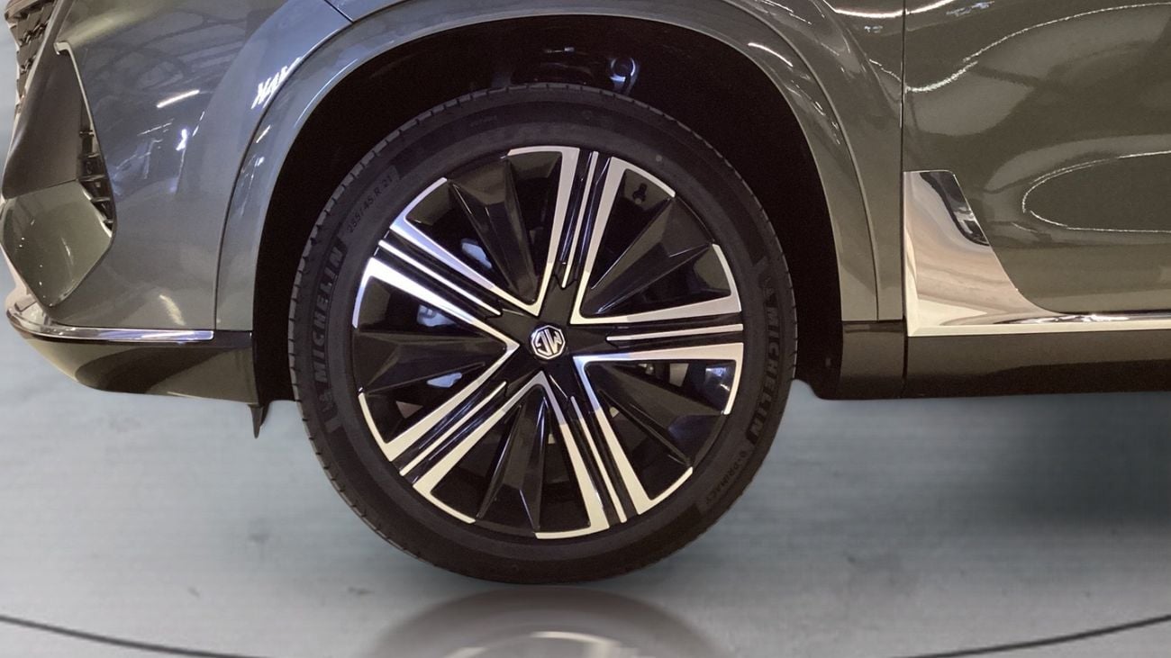 MG RX9 Luxury | Start 2026 with the ideal drive | Guaranteed Warranty | 0 Down Payment