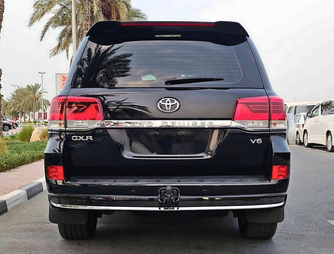 Toyota Land Cruiser GXR V6 4WD/  INTERIOR UPGRADE/ LOW  MILEAGE/ MINT CONDITION/ LOT#48220