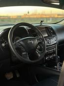 Nissan Pathfinder S