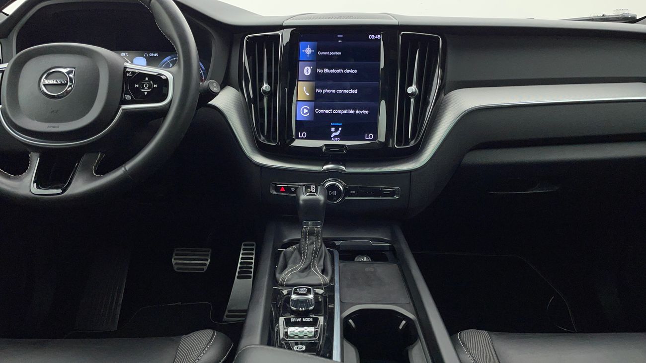 Volvo XC60 T5 R DESIGN 2 | Zero Down Payment | Home Test Drive