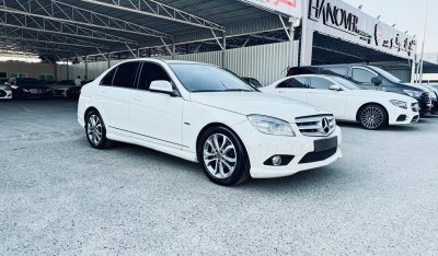 Mercedes-Benz C 230