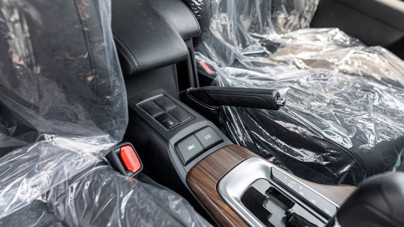 Toyota Fortuner 2025 Toyota Fortuner 2.7L AT Petrol (Black)