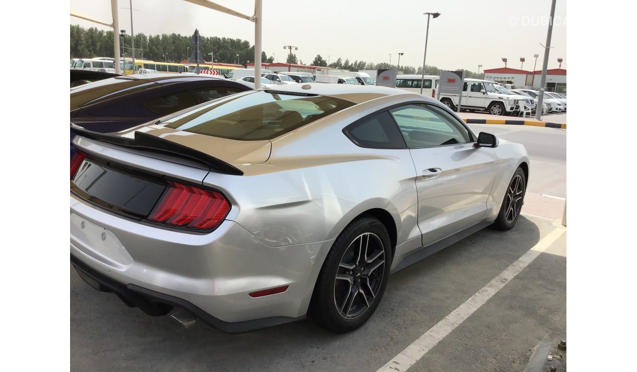 فورد موستانج V4 / ECOBOOST / FULL OPTION /EXCELLENT CONDITION