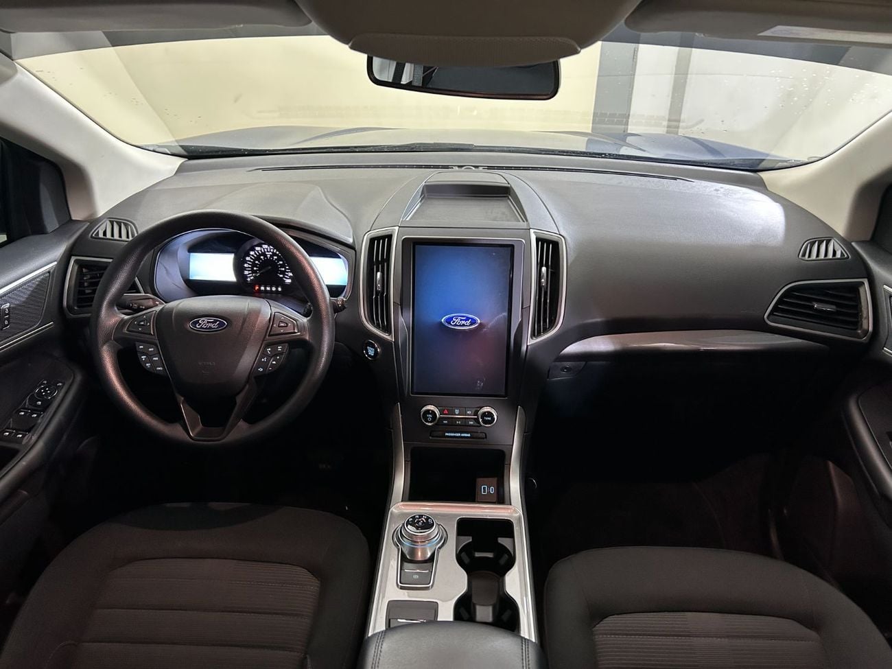 Ford Edge SEL123C / FREE INSURANCE + REGISTRATION / AL TAYER MOTORS AL QOUZ SHOWROOM