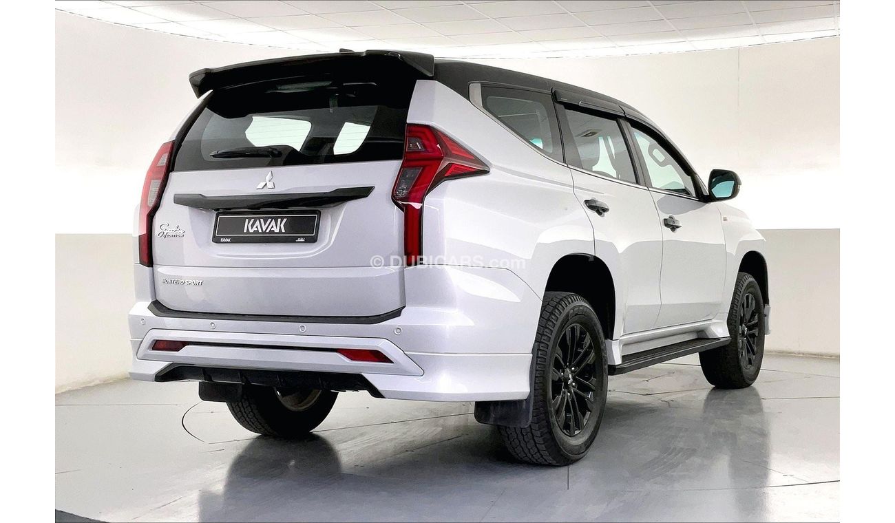 Mitsubishi Montero Signature