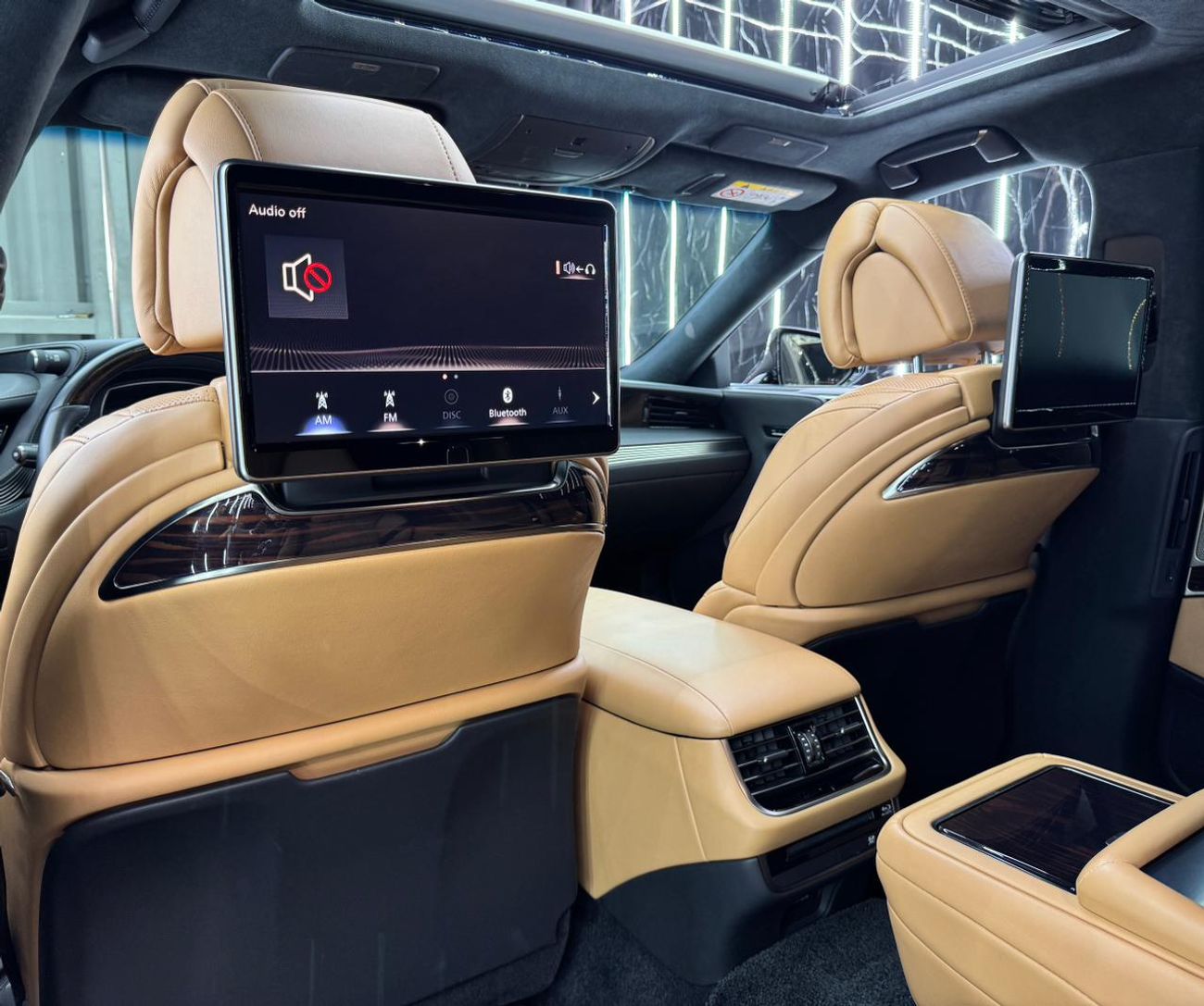 لكزس LS 500 PLATINUM