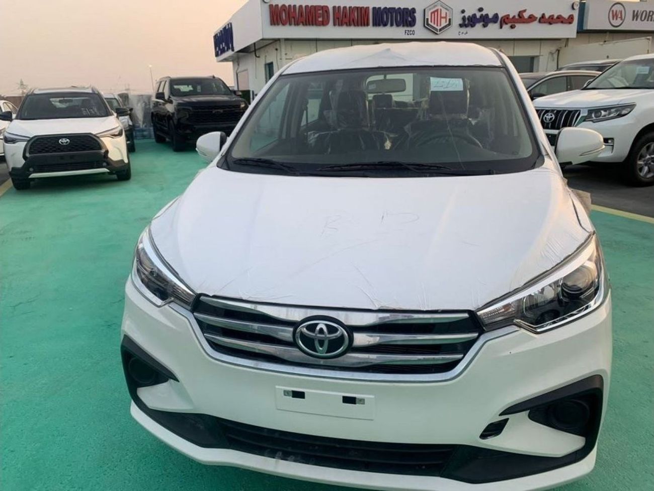 Toyota Rush 2023 TOYOTA RUMION 1.5L PETROL AUTOMATIC ZERO KM