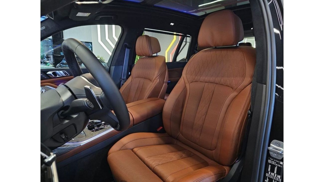 BMW X7 X7 40I MSPORT GCC 5 YEARS WARRANTY AND SERVICE CONTRACT