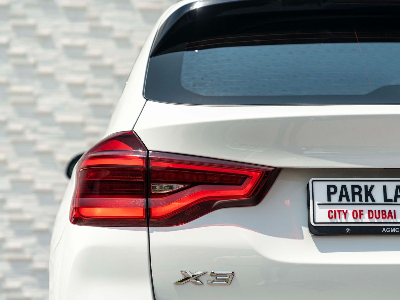 BMW X3 xDrive 30i M Sport AED 2,044 PM • X3 XDRIVE 30i • M-SPORT PACK • FULL AGMC BMW SERVICE HISTORY