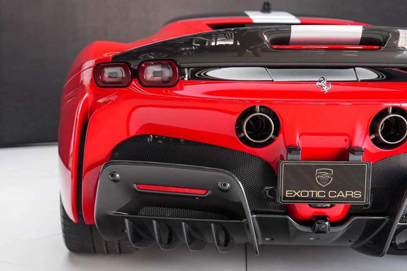 Ferrari SF90 Stradale Ferrari SF90 Stradale Assetto Fiorano