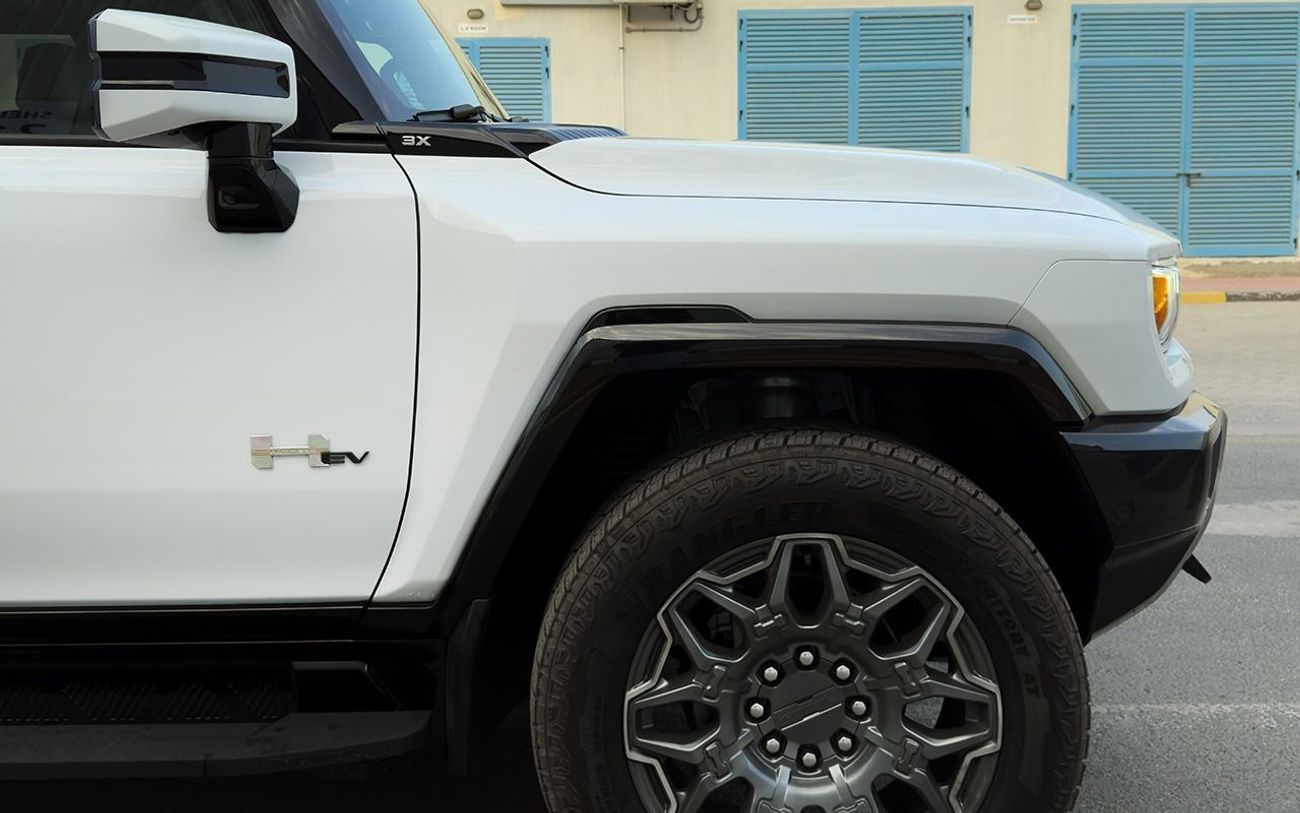 جي أم سي همر EV 3X SUV in RIGHT HAND DRIVE (EXPORT ONLY)