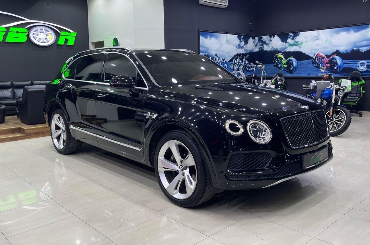 بنتلي بينتايجا BENTLEY BENTAYGA GCC 2018 IN PERFECT CONDITION