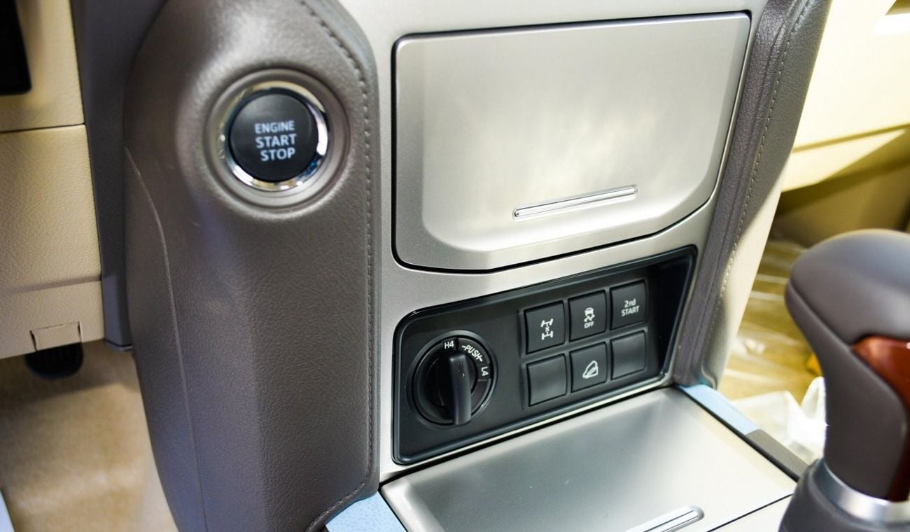 تويوتا برادو VXL 4.0L V6