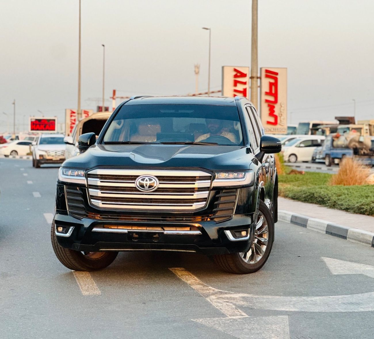 تويوتا لاند كروزر GXR 4.0L (271 HP) 4WD