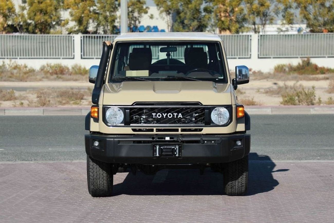 Toyota Land Cruiser Pick Up 2024 TOYOTA LC79 LX Z DOUBLE CAB 2.8 - BEIGE inside TAN | Export Only